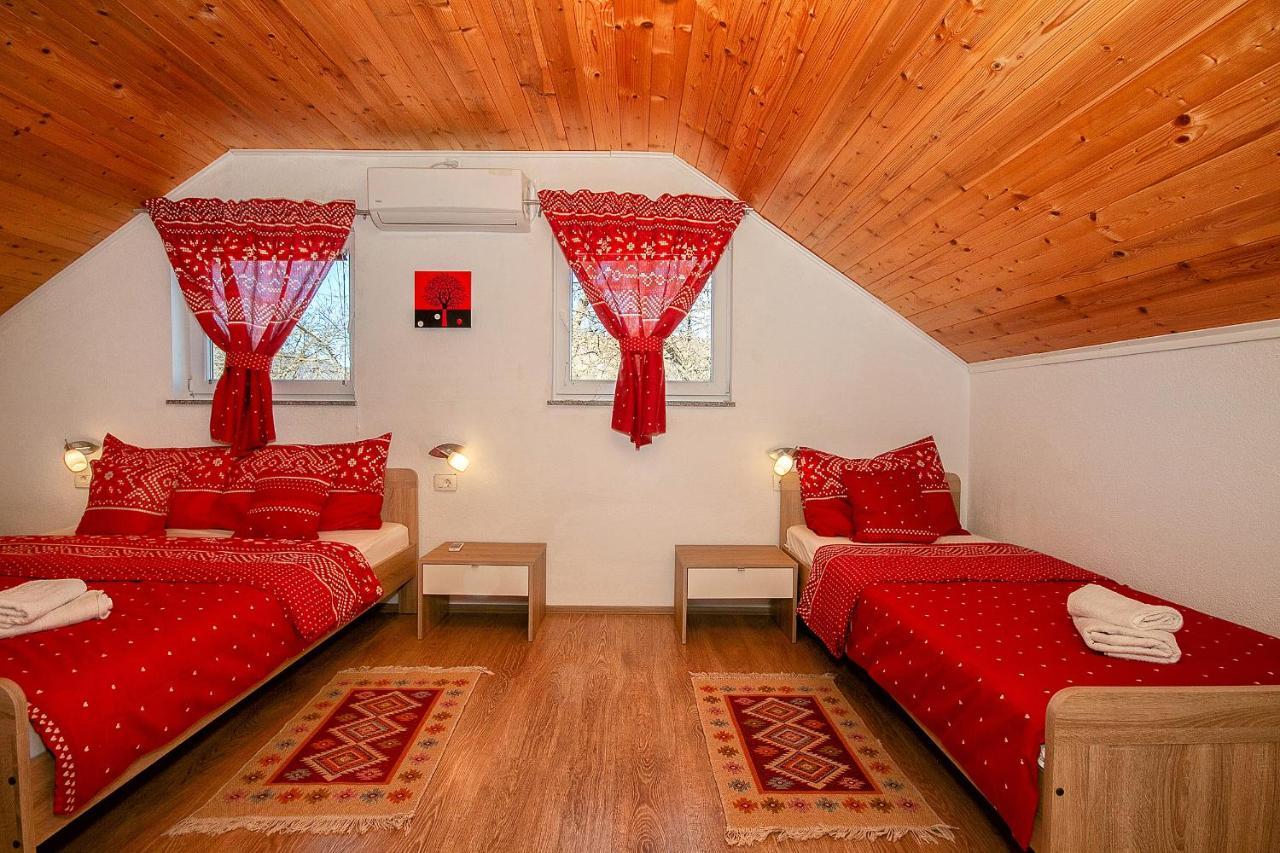 Apartment Ilija ราโควิซา ภายนอก รูปภาพ